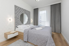 Praga Arte Apartments with Parking & Balcony by Noclegi Renters